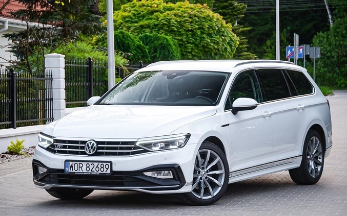 Volkswagen Passat cena 92899 przebieg: 176000, rok produkcji 2020 z Gniezno małe 742